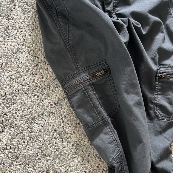 Athleta Pants Sz 8 - Picture 3 of 6